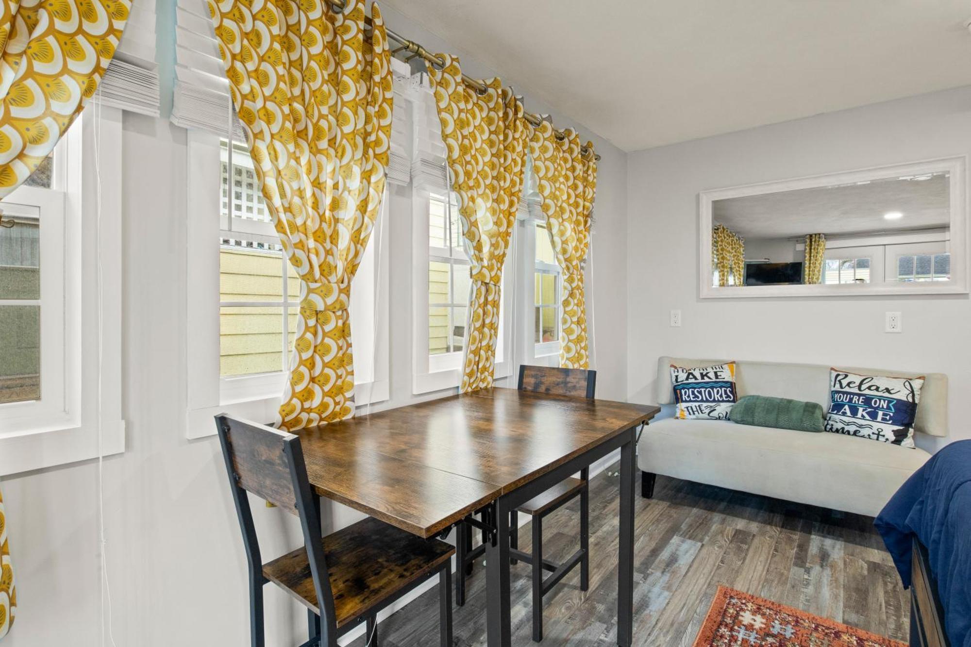 Walk To Parks! Dining & Lake! Close To Hike Trails! واتكينس غلين المظهر الخارجي الصورة